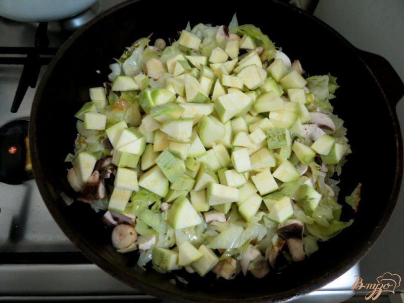 Фото приготовление рецепта: Паста с овощами шаг №5