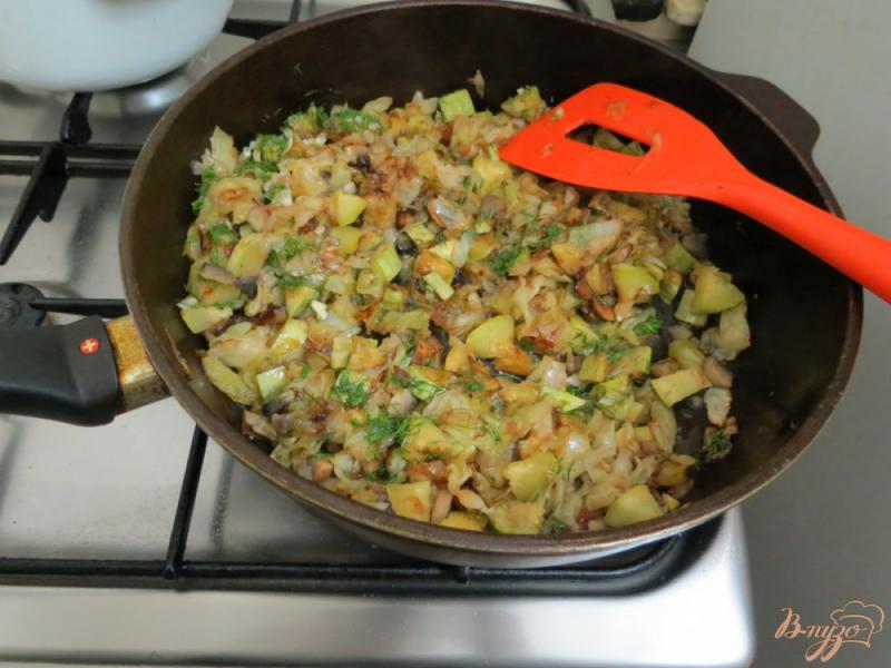 Фото приготовление рецепта: Паста с овощами шаг №7