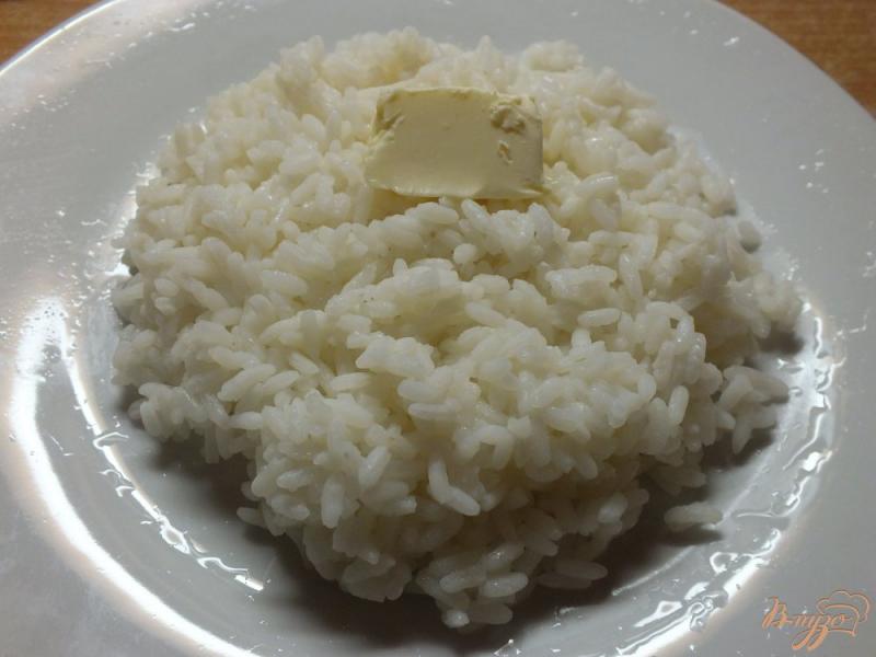 Фото приготовление рецепта: Рис с сыром и лимоном шаг №4