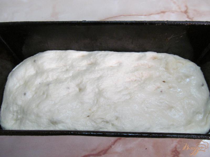 Фото приготовление рецепта: Хлеб на кислом молоке с манкой шаг №8