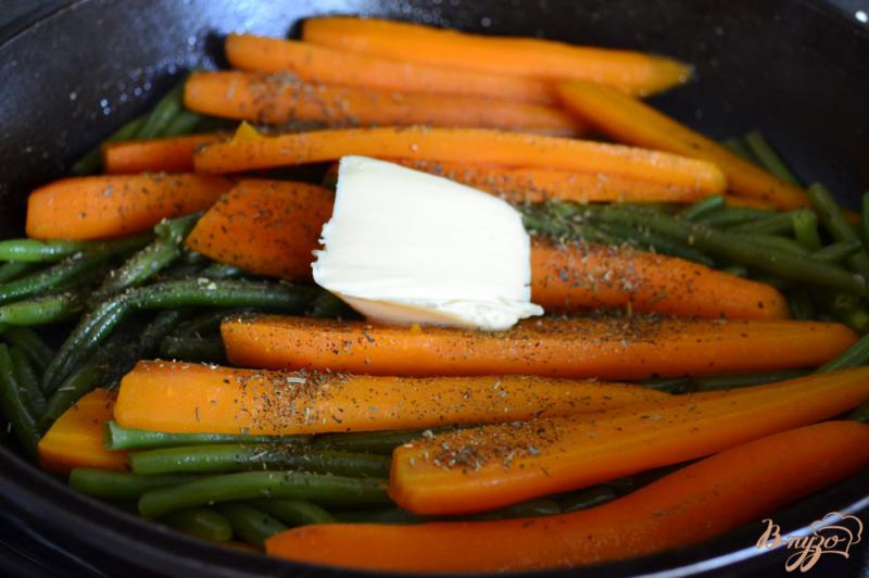 Фото приготовление рецепта: Гарнир из моркови со стручковой фасолью шаг №5