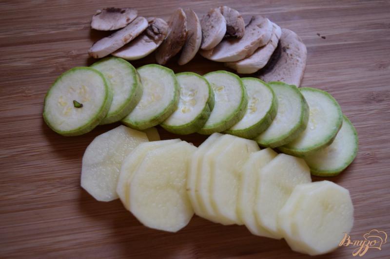 Фото приготовление рецепта: Куриное филе запеченое с лимоном и овощами шаг №1