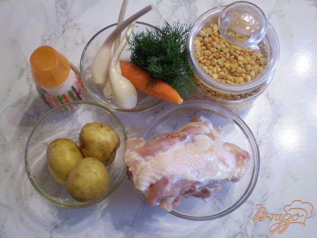 Фото приготовление рецепта: Суп гороховый с белыми сухариками шаг №1