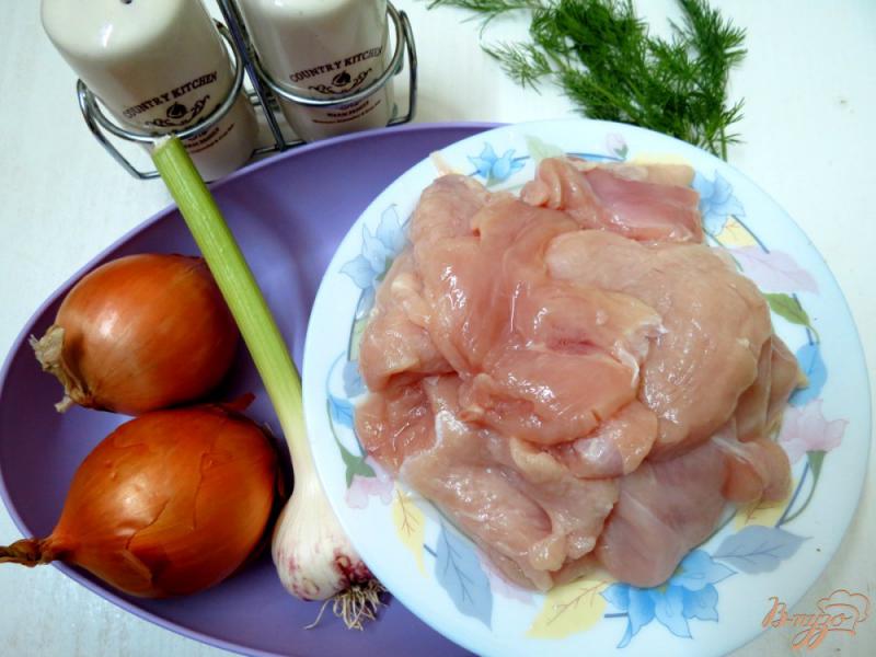Фото приготовление рецепта: Отбивные из куриного филе по-еврейски шаг №1