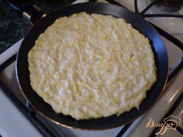 Фото приготовление рецепта: Тортик из кабачков с яичной начинкой шаг №6