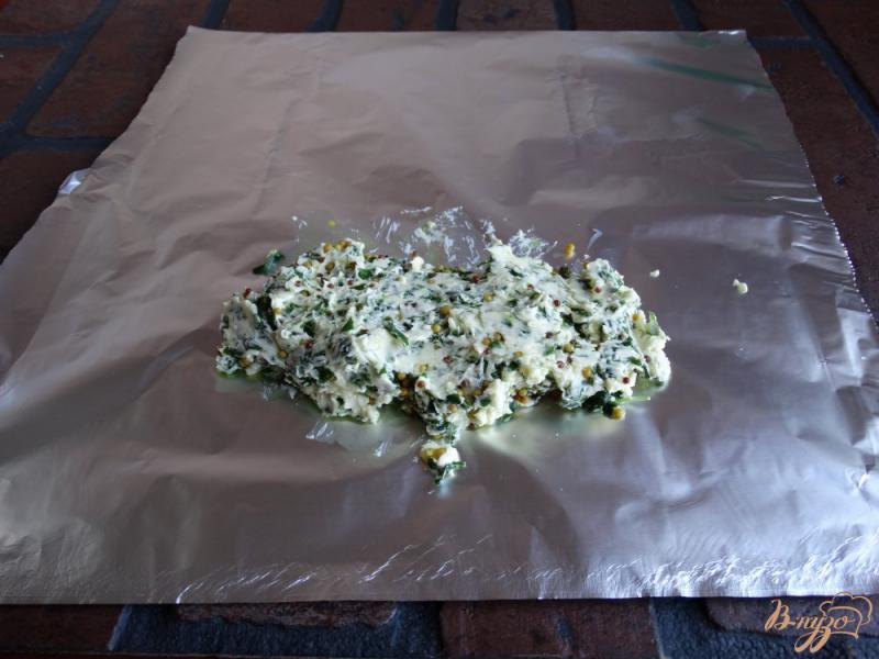 Фото приготовление рецепта: Зеленое масло с рукколой и горчицей шаг №5