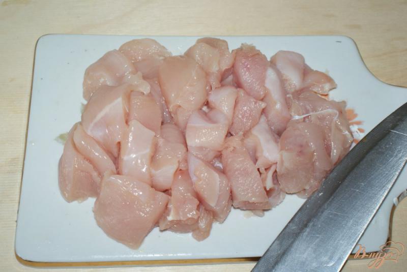Фото приготовление рецепта: Плов с куриными грудками шаг №1