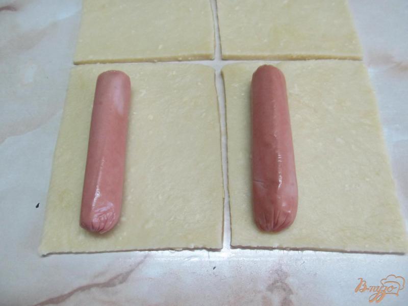 Фото приготовление рецепта: Сосиски в сырном тесте шаг №5