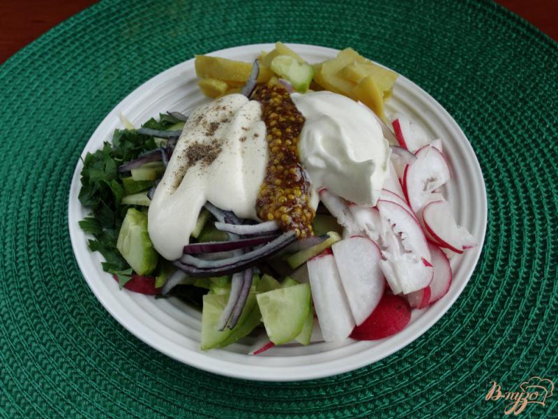 Фото приготовление рецепта: Немецкий картофельный салат с редисом шаг №7