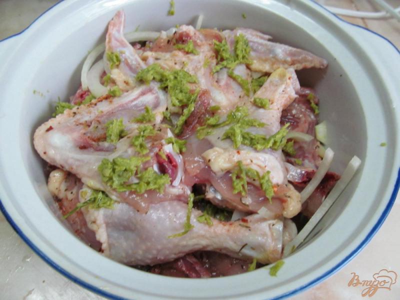 Фото приготовление рецепта: Курица тушенная в собственном соку шаг №5