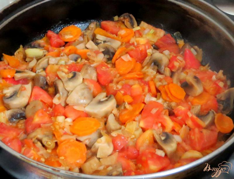 Фото приготовление рецепта: Рагу овощное с грибами шаг №11