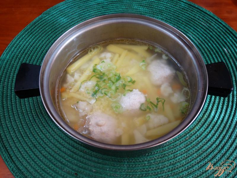 Фото приготовление рецепта: Суп с пшеном и цветной капустой шаг №8