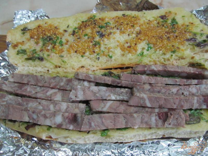 Фото приготовление рецепта: Огромный сендвич шаг №5