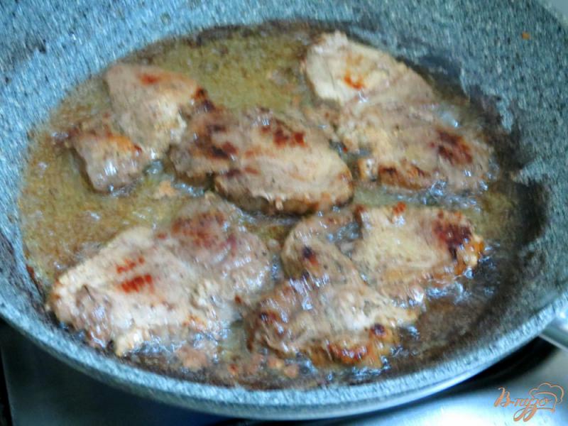 Фото приготовление рецепта: Свинина с овощами шаг №2