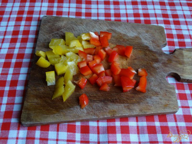 Фото приготовление рецепта: Теплый овощной салат с баклажанами и мятой шаг №5