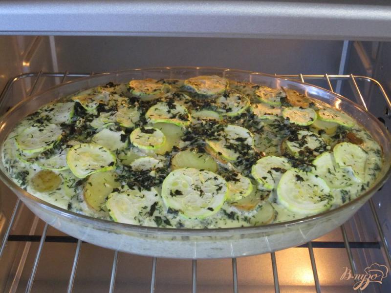 Фото приготовление рецепта: Запеканка из картофеля с кабачками шаг №9
