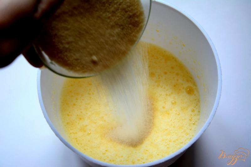 Фото приготовление рецепта: Лимонный кекс с помадкой шаг №2