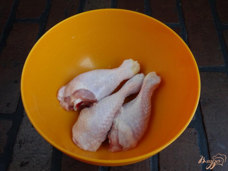 Фото приготовление рецепта: Куриные голени в грейпфрутово-мятном маринаде шаг №1