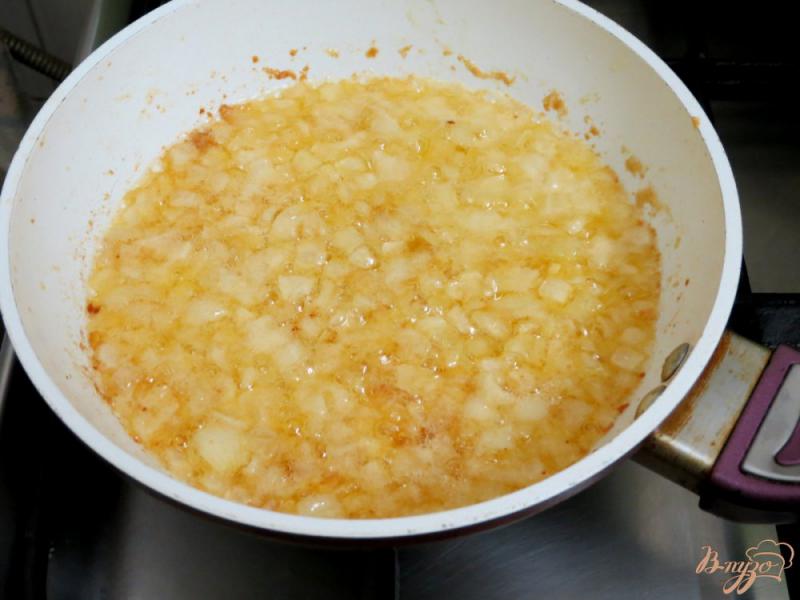 Фото приготовление рецепта: Грибной соус с бешамелем шаг №3