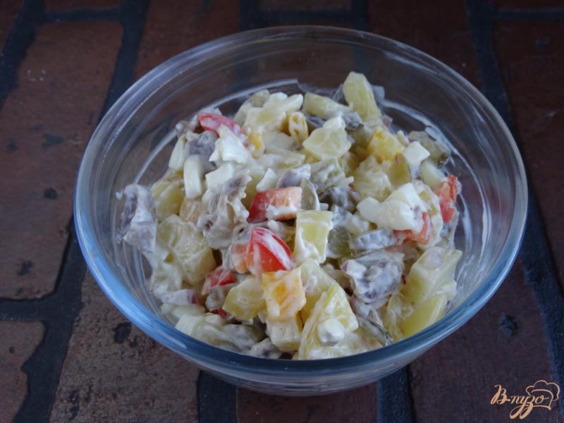 Фото приготовление рецепта: Салат с куриными желудочками шаг №10