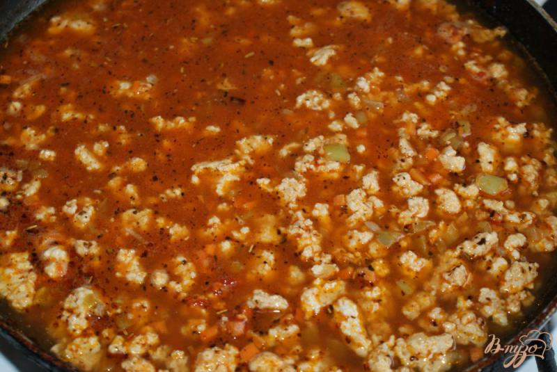Фото приготовление рецепта: Мясной соус с овощами к пасте шаг №5