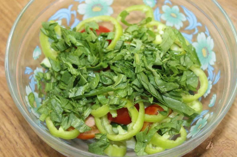 Фото приготовление рецепта: Овощной салат с мясными шариками шаг №7
