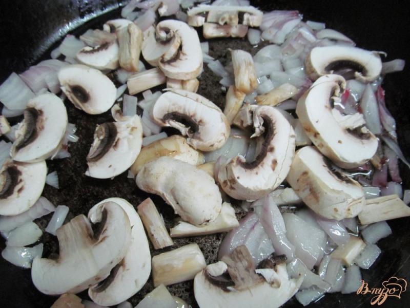 Фото приготовление рецепта: Запеканка из картофеля с шампиньонами шаг №1