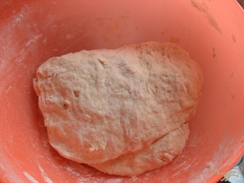Фото приготовление рецепта: Белый хлеб в мультиварке шаг №2