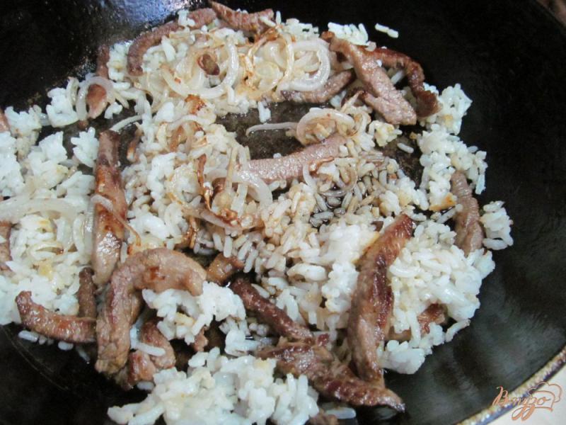 Фото приготовление рецепта: Рис с мясом в японском стиле шаг №9