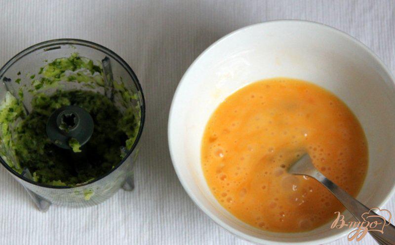 Фото приготовление рецепта: Тефтельки в томатном соусе по-итальянски шаг №1