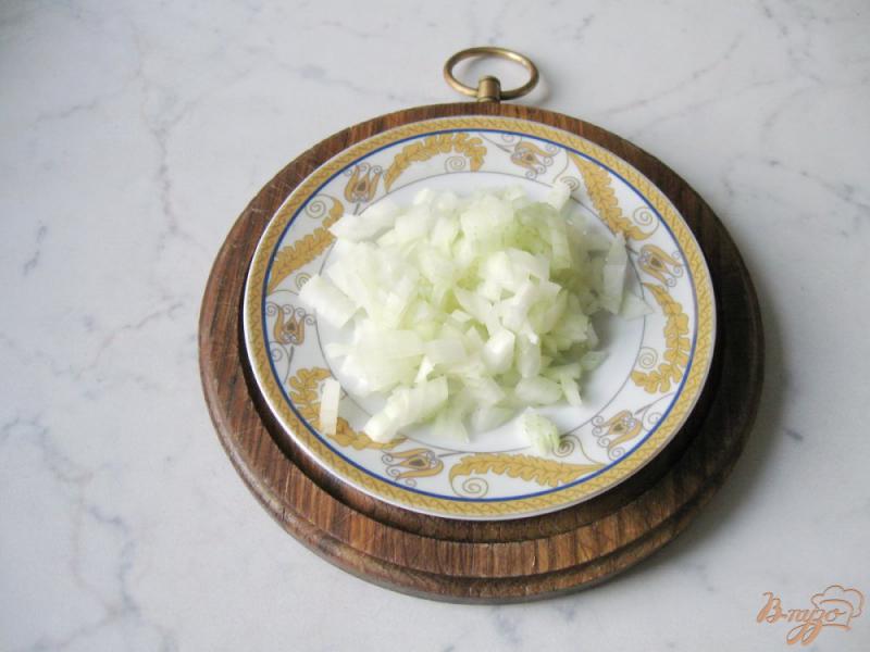 Фото приготовление рецепта: Картофель фаршированный овощами и салом шаг №4