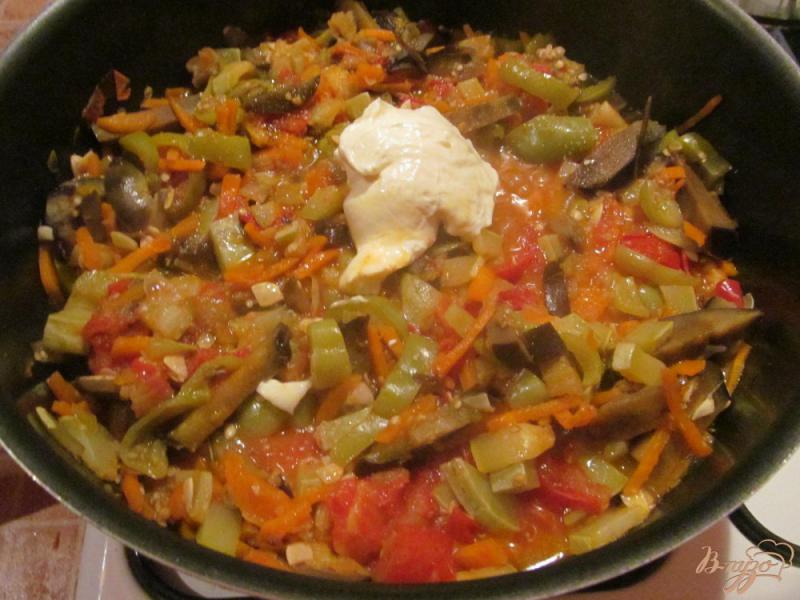 Фото приготовление рецепта: Овощное рагу с майонезом шаг №6
