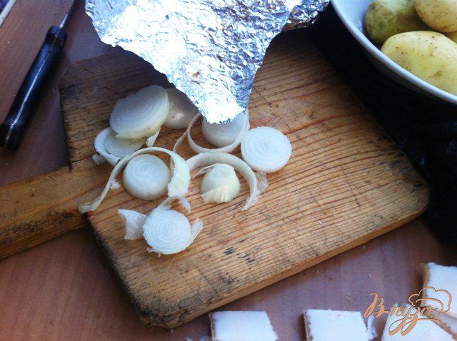 Фото приготовление рецепта: Картофель запеченный на углях шаг №2