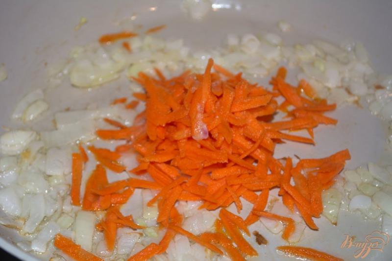 Фото приготовление рецепта: Овощи с рисом и курицей шаг №3