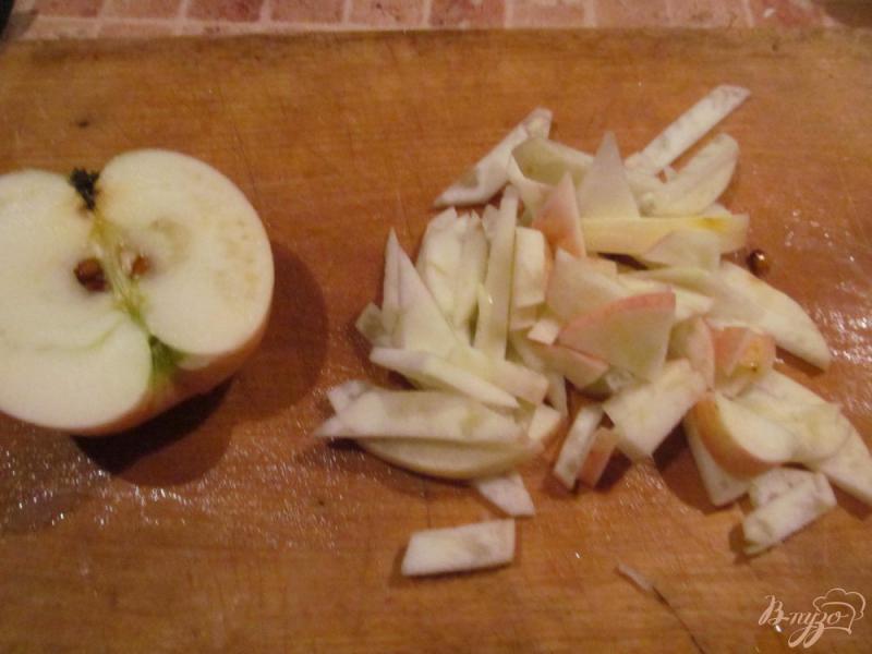 Фото приготовление рецепта: Салат из капусты со свеклой шаг №2