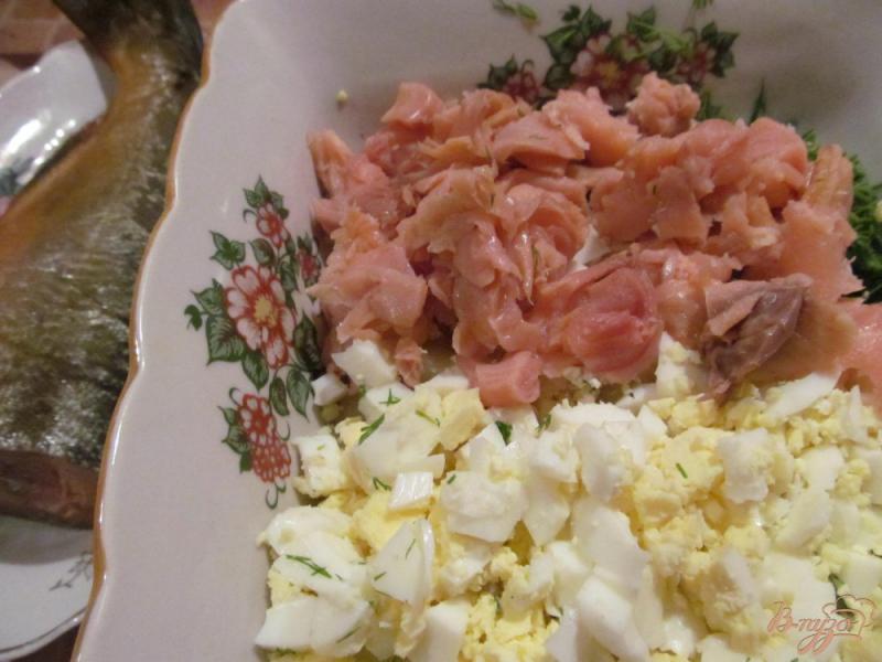 Фото приготовление рецепта: Салат из картофеля с горбушей шаг №2