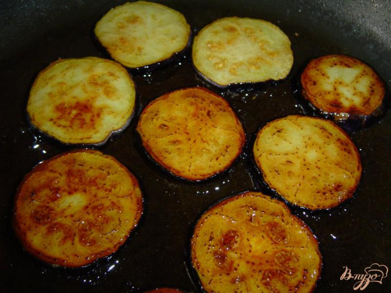 Фото приготовление рецепта: Закуска из баклажан,помидоров и чеснока шаг №5