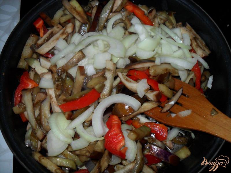 Фото приготовление рецепта: Яркий овощной салатик шаг №5