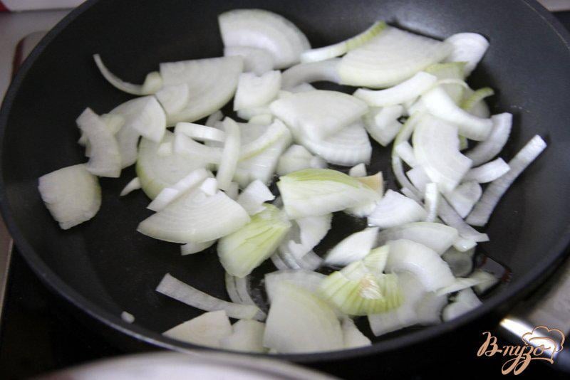 Фото приготовление рецепта: Рагу из кабачков, грибов и перца шаг №1