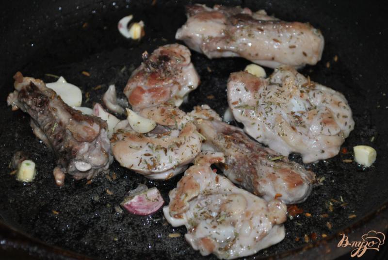 Фото приготовление рецепта: Курица с овощами и сальсой шаг №10