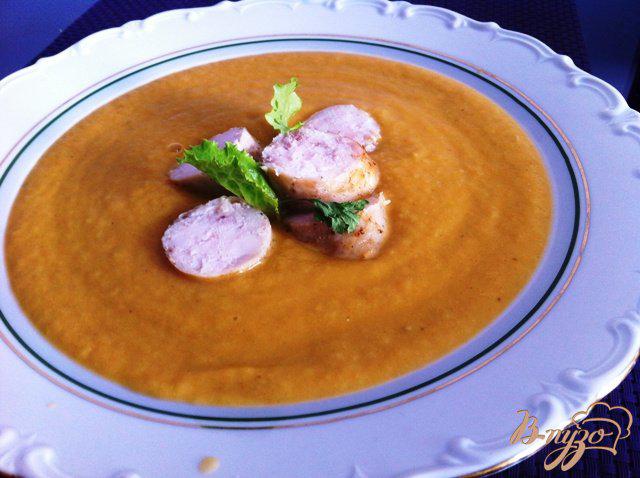 Фото приготовление рецепта: Овощной суп-пюре с куриными колбасками шаг №14
