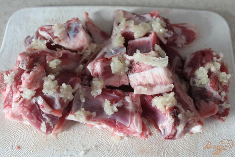 Фото приготовление рецепта: Мясо ягненка запеченое с овощами в рукаве шаг №1