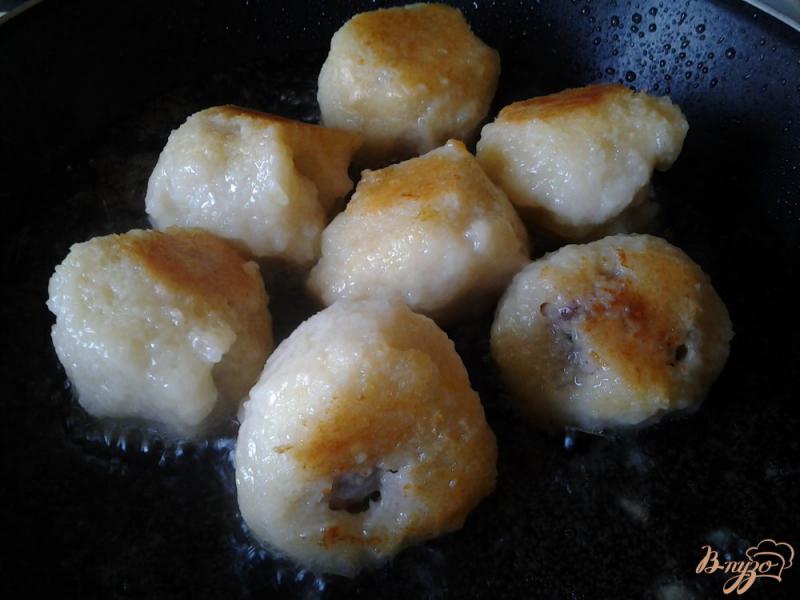 Фото приготовление рецепта: Картофельные клёцки с фаршем шаг №11