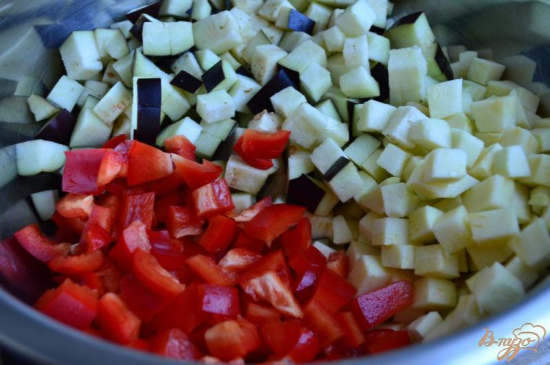 Фото приготовление рецепта: Рисовая запеканка с овощами и  вареной колбасой шаг №1