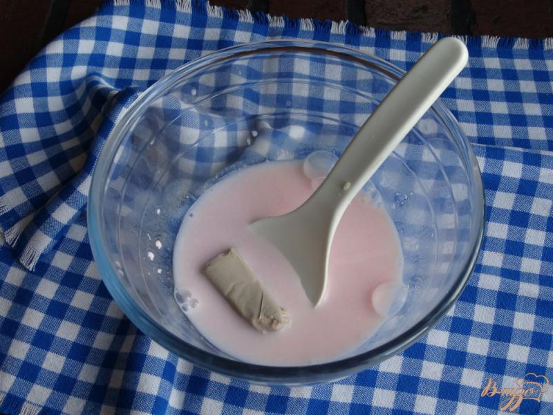 Фото приготовление рецепта: Дрожжевое тесто на йогурте шаг №1