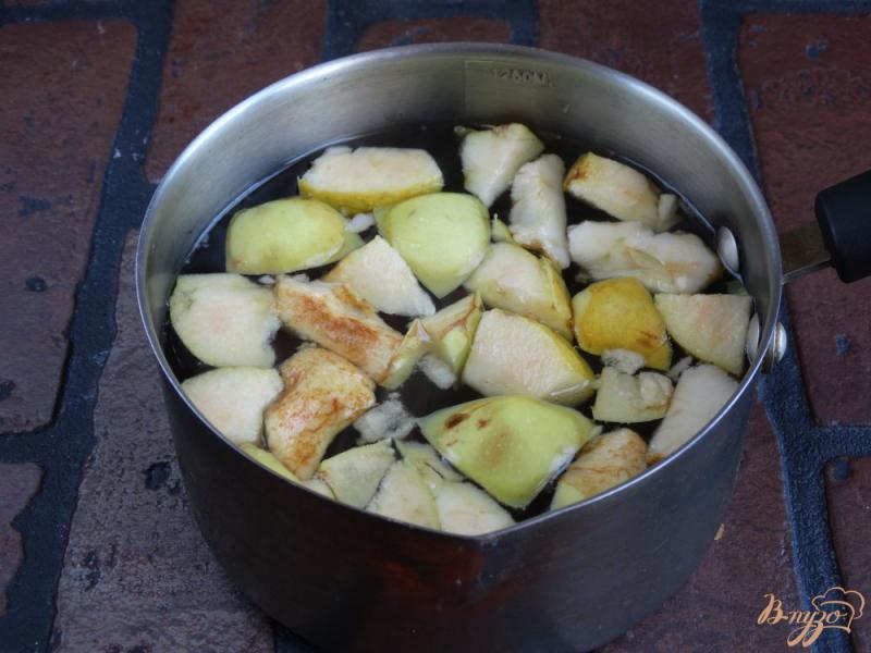 Фото приготовление рецепта: Крыжовенно-мятный компот шаг №3