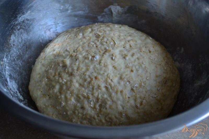 Фото приготовление рецепта: Овсяный хлеб с сыром шаг №5
