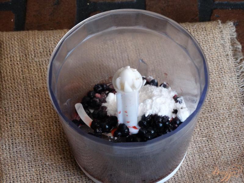 Фото приготовление рецепта: Черничное диетическое мороженое шаг №2