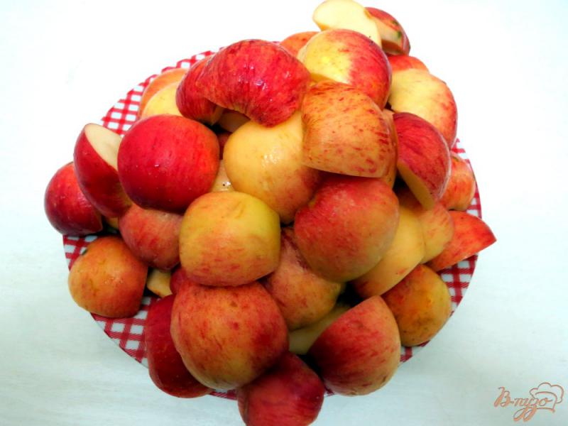 Фото приготовление рецепта: Виноградно - яблочный компот. шаг №3