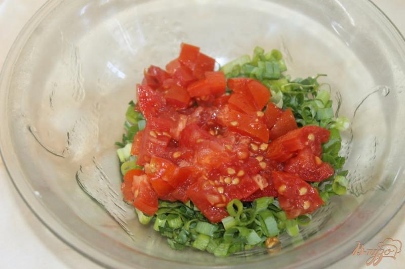Фото приготовление рецепта: Жаренные баклажаны с соусом и помидорами шаг №6